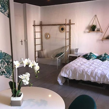 Studio Cocooning A 50 M Du Port, Classe 1 Etoile كاسيس المظهر الخارجي الصورة